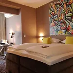 Отель Kraemer