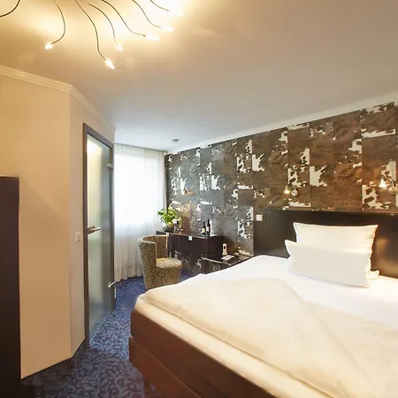Kraemer Hotel 3*