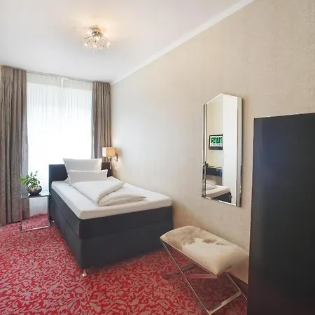 卡拉蒙拓普酒店 酒店